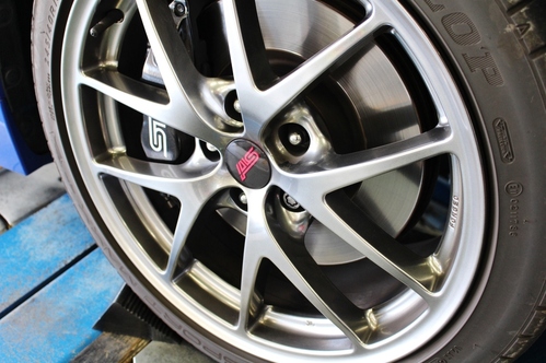 VAB WRX STI に VOLK TE37 SAGA